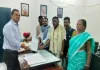 Pakur News: आदिवासी सेंगेल अभियान के प्रतिनिधि मंडल ने बीडीओ को सौंपा मांग पत्र 