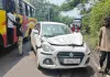 Dumka News: स्टेट हाईवे पर 18 पहिया ट्रेलर ने मचाया तांडव; चार वाहन क्षतिग्रस्त, आधा दर्जन घायल