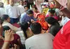 डीसी के हस्तक्षेप के बाद बीएसएल के मृत कर्मचारी सुभाष मोदी के परिजनों का अनशन समाप्त, बनी सहमति