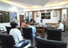 Deoghar News: उपायुक्त सौरभ कुमार भुवानिया ने जनता दरबार में सुनीं शहरी और ग्रामीण क्षेत्रों की समस्याएं