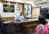 Deoghar News: जनता दरबार में पहुंचे ग्रामीण, उपायुक्त ने अधिकारियों को दिए समयबद्ध निष्पादन के निर्देश