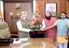 Hazaribagh News: राजभवन में राज्यपाल संतोष गंगवार से मिले अनिल कुमार, जनजातीय उत्सव का दिया न्योता