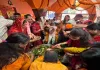 Koderma News: सावन की अंतिम सोमवारी पर उमड़ा आस्था का सैलाब, ध्वजाधारी धाम में जलाभिषेक