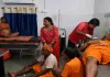 Accident News: कांवरियों से भरी बस ट्रक से टकराई, तीन की मौत; 15 घायल
