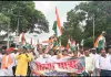 Giridih News: जमुआ में भाजपा की भव्य तिरंगा यात्रा, 100 मीटर लंबे राष्ट्रीय ध्वज से सजी सड़कें