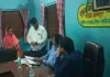 Sahebganj News: मुख्य निर्वाचन पदाधिकारी के. रवि कुमार ने उधवा में मतदाता सूची सत्यापन का लिया जायजा