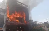 Lucknow Fire: कोचिंग सेंटर में लगी भीषण आग, कई लोगों के फंसे होने की आशंका; CM योगी ने लिया संज्ञान