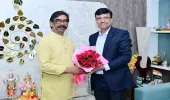 मुख्यमंत्री हेमन्त सोरेन से SAIL के सीएमडी डॉ. अशोक कुमार पांडा ने की शिष्टाचार मुलाकात