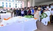पूर्व मंत्री मन्नान मल्लिक को मुख्यमंत्री हेमन्त सोरेन ने दी श्रद्धांजलि, विधानसभा पहुंचकर किया अंतिम नमन