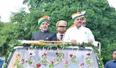 Giridih News: 80वें स्वतंत्रता दिवस पर गिरिडीह में भव्य समारोह, मंत्री सुदिव्य कुमार ने फहराया राष्ट्रीय ध्वज