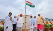 Ranchi News: स्वतंत्रता दिवस पर भाजपा प्रदेश कार्यालय में फहराया गया तिरंगा, विकसित भारत का लिया संकल्प