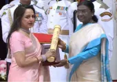 पद्म पुरस्कार 2026: धर्मेंद्र, हरमनप्रीत कौर और उदय कोटक समेत 66 हस्तियां सम्मानित