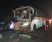  Dhanbad news: दो बसों की भिड़ंत, 12 यात्री घायल