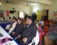  Koderma News: वृद्धाश्रम में वरिष्ठ नागरिकों के लिए मेडिको–विधिक जागरूकता शिविर आयोजित