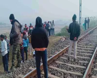 Giridih News : हरिचक में दर्दनाक घटना: युवक ने ट्रेन से कटकर जान दी