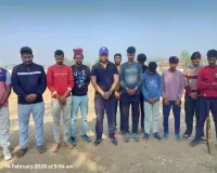 गावां खेल मैदान में पुलवामा शहीदों को खिलाड़ियों ने दी भावपूर्ण श्रद्धांजलि