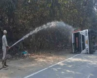 कोडरमा घाटी में इथेनॉल टैंकर पलटा, घंटों लगा लंबा जाम