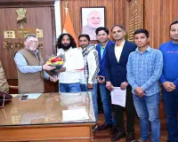 जेपीएससी उम्र सीमा विवाद: राज्यपाल से मिले छात्र नेता सत्यनारायण शुक्ला, Cut-off तिथि बदलने की मांग