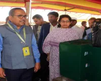 बोकारो में नगर पालिका चुनाव को लेकर मतदान कर्मी रवाना, 201 केंद्रों पर कल होगा मतदान