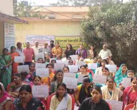 वर्मामाइंस लक्ष्मीनगर की 60 महिलाएं बनीं आत्मनिर्भर, संस्कृति फाउंडेशन ने दिया सिलाई प्रशिक्षण