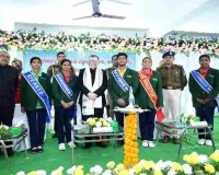 Bokaro news: राज्यपाल संतोष गंगवार का छात्रों से संवाद, उत्कृष्टता का दिया मंत्र