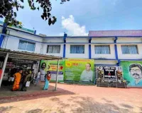 Koderma News: बारात गए युवकों का वाहन दुर्घटनाग्रस्त, चार घायल