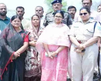 Palamu News : रामनवमी को लेकर प्रशासन अलर्ट, डीसी-एसपी ने संवेदनशील इलाकों में की बैठक