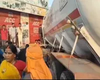 Koderma News : चंदवारा में भीषण सड़क हादसा, 70 वर्षीय वृद्ध की मौत, 10 घायल