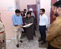 Pakur News: महिला सुरक्षा को लेकर प्रशासन सतर्क, सखी वन स्टॉप सेंटर का निरीक्षण