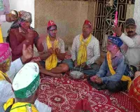 Hazaribagh news: कई वर्षों की परंपरा ओरिया में वाद्ययंत्रों के साथ जीवंत  