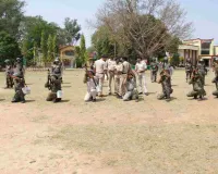 Koderma News: रामनवमी के मद्देनजर मॉक ड्रिल का आयोजन, पुलिस ने दिया सुरक्षा का भरोसा