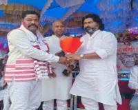 Sahebganj News: सरहुल पर्व के अवसर पर भव्य समारोह का आयोजन, सांसद-विधायक हुए शामिल