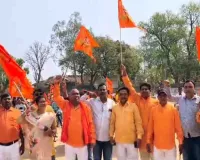 Giridih News: हिंदू नववर्ष में श्रद्धालुओं की उमड़ी भीड़, प्रशासन का मिला सहयोग 