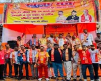 Palamu News: रामभक्तों पर खुला मंच ने बरसाए फुल, सेवा और शौर्य का दिखा अद्भुत संगम