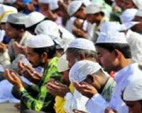 Sahebganj News : अलविदा जुम्मे की नमाज़ पर उमड़ी भीड, अब ईद की तैयारी में जुटे लोग