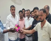 Palamu News: डिप्टी मेयर मनोज सिंह ने त्योहारों को लेकर सफाई व रोशनी पर दिया जोर