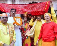 Koderma News: कलश यात्रा के साथ सात दिवसीय राम कथा का शुभारंभ