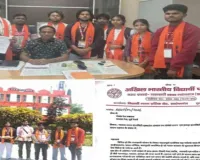 तालझारी रेलवे स्टेशन पर ट्रेन ठहराव की मांग, एबीवीपी ने रेल प्रशासन को सौंपा ज्ञापन