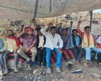 Dhanbad News: सेलपिकर मजदूरों का तीसरे दिन भी चक्का जाम, एबीओसीपी माइंस में काम ठप