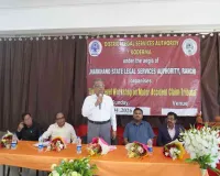 Koderma News: “मानवता की सेवा ही पुलिस का पहला धर्म”: रमाकांत मिश्रा