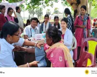 Dumka News: आमजोड़ा में NSS का बड़ा अभियान: फ्री हेल्थ कैंप में 50 ग्रामीणों की जांच