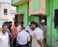 Giridih News: चोरी और आगजनी का तांडव, 5 लाख की संपत्ति जलकर राख