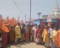 Bokaro News: दयालेश्वर मंदिर में रुद्र महायज्ञ और राधा-कृष्ण प्राण प्रतिष्ठा का भव्य आगाज़