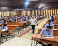 Ranchi News: DSPMU में PG सेमेस्टर-3 की परीक्षा शुरू, कुलपति डॉ. राजीव मनोहर ने किया निरीक्षण