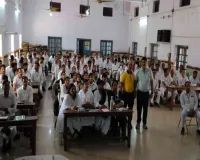 यात्री सुरक्षा के लिए रेल पदाधिकारियों को मिला जीवनरक्षक प्रशिक्षण, सिनी में सिविल डिफेंस का विशेष सत्र आयोजित