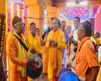 Pakur News: गनपुरा में भव्य कलश यात्रा के साथ हरिनाम संकीर्तन शुरू, भक्तों की उमड़ी भीड़