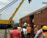  साहिबगंज रेलवे यार्ड का सीएमपीई ने किया निरीक्षण, टीम को मिला इनाम