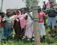 Sahebganj News: उधवा में विधायक के प्रयास से लगा नया ट्रांसफार्मर, वार्ड में लौटी बिजली