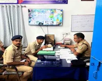 बोकारो एसपी ने थाना का किया औचक निरीक्षण, दिए कई निर्देश