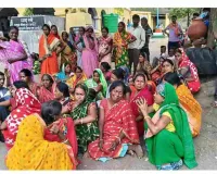 गिरिडीह में कथित कोयला चोर की हत्या के बाद बवाल, खदान परिसर में घुसे ग्रामीण